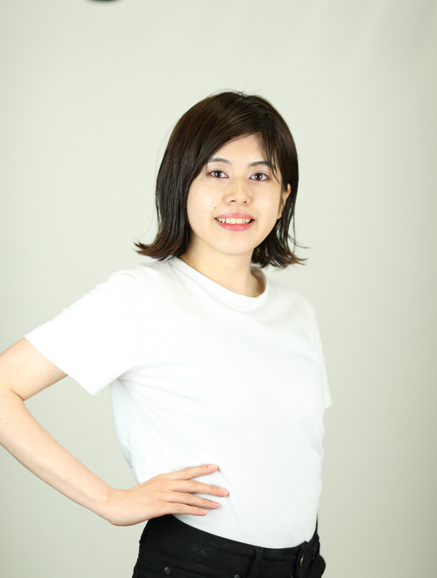 綾　舞乃